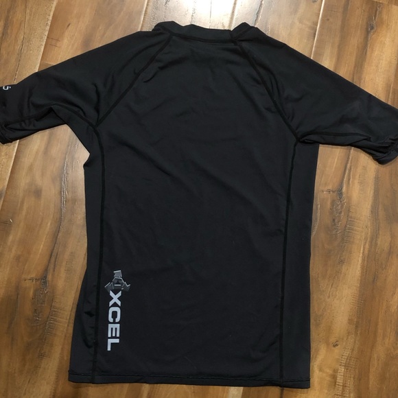 XCEL UV Protection Rashguard - Picture 1 of 5